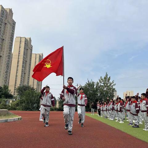 【和平鸽·立德树人】红领巾心向党 争入队我当先——合肥市和平小学三小少先队新队员入队仪式