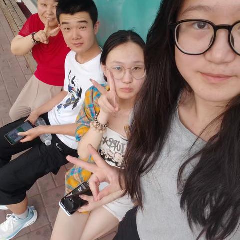 青春与城市的交响曲