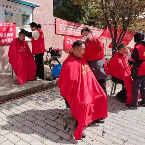 二月二龙抬头，尊崇老兵暖心头——朱雀南区社区退役军人服务站开展“一站式”爱心便民活动