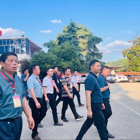 家校共育促成长，双向奔赴朝未来——黄茅镇中心小学校园开放日活动