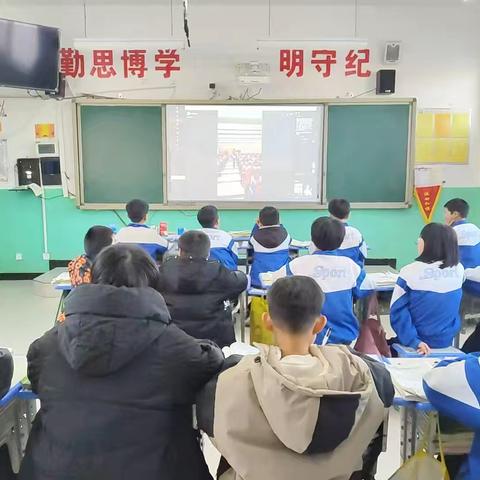 交通连着你！我！他！——第四疃镇朱庄小学