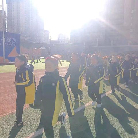 【上善三班】 ﻿万物冬藏，共守健康🧐