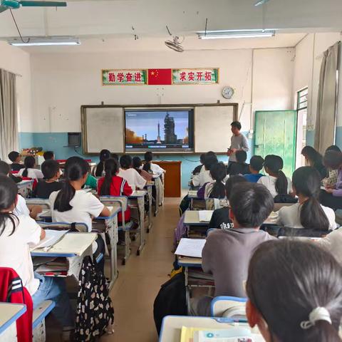 “教”学路漫漫，“研”途皆风景