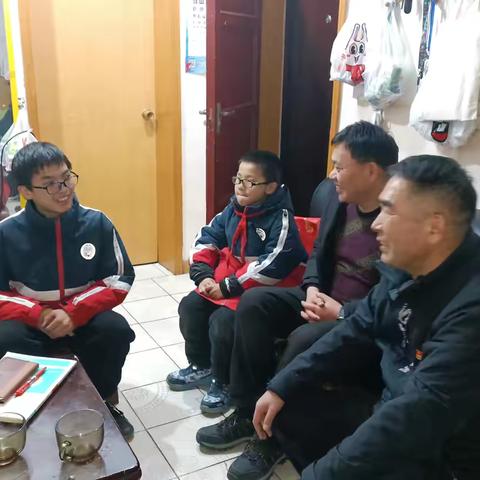 油田二中：“百师千家”家访 ‍家校共育成长