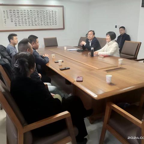 清丰县委常委、常务副县长程春艳会见北京怡沅基业宠物用品有限公司董事长郑永防一行