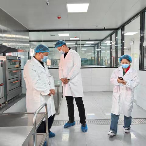 邯郸市五部门联合检查组对丛台区校园校园⻝品安全和膳⻝经费管理开展督导检查