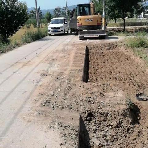 持续推进户厕进院入户，全面提升辖区农村人居环境