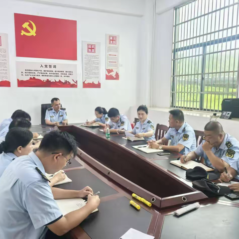 琼海市海洋和渔业行政执法大队 开展10月份业务知识培训