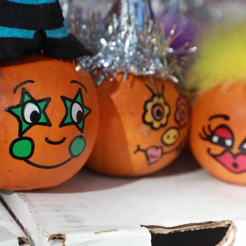 万圣节=鬼怪炖南瓜?