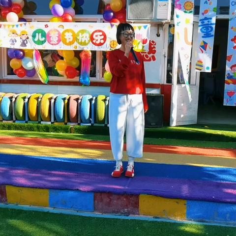 幼儿之家欢庆六一