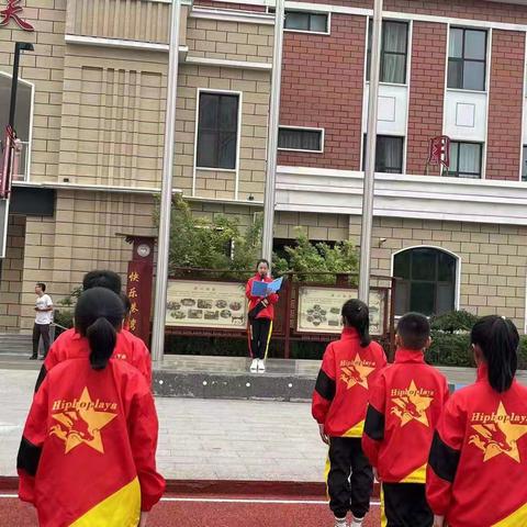感恩教师   伴我成长 庙湾小学主题升旗仪式