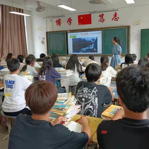 优秀教师到华桥中学开展“送教、送培”活动