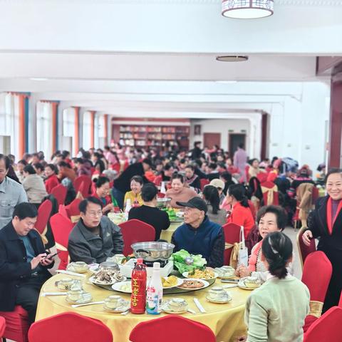 大新县老年大学秋季学期期末联谊会