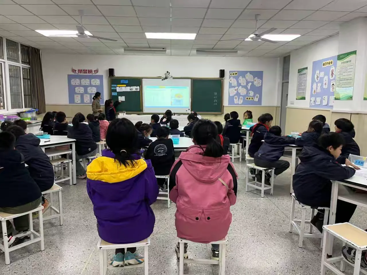 简篇-【灵美龙小˙校本教研】乡土资源赋能小学生科学观察与问题意识的实证研究系列活动二---龙小科学组校本主题研修系列活动(三)