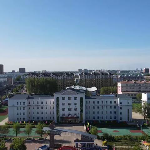 “双减”背景下本土手工融入小学高年级美术教育的实践研究—— ——太阳花制作示范课
