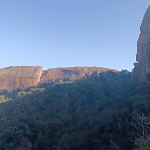 游龟峰山