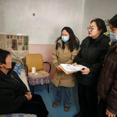 法援暖桑榆 上门解民忧 ‍——武乡县法律援助中心为七旬老人 ﻿‍撑起法治“保护伞”。  ‍ ‍