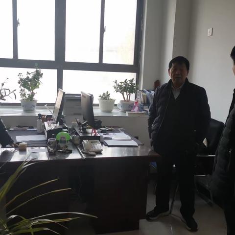 节日监督“不打烊”   纠治“四风”过元旦