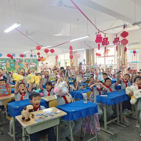 【浐灞教育·浐灞第十六小学】花样童趣节，识趣好时光——二四中队风采展示