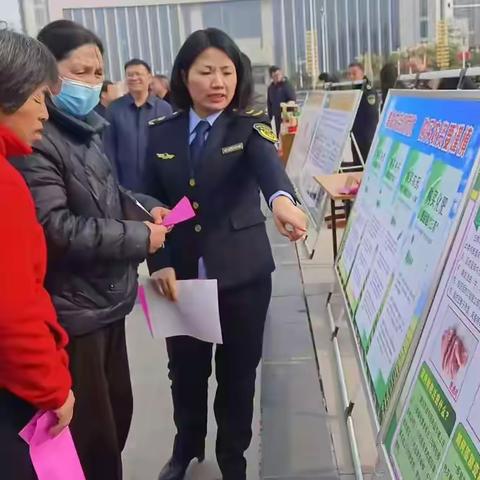 禹州市农业综合行政执法大队积极参加“3·15”消费者权益日集中宣传活动