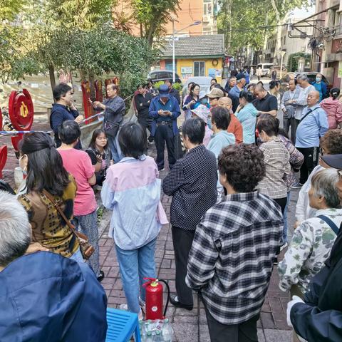 潘庄社区：火灾事故现场警示教育会