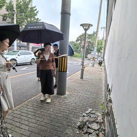 闻“汛”而动除险情，靠前指挥筑防线