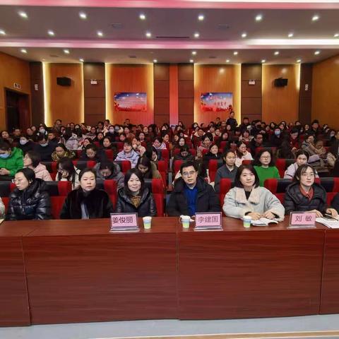 像科学家一样思考，像工程师一样实践——邯郸市科技教育观摩研讨会举行