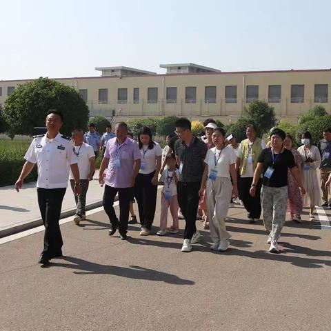 敞开戒治之门 共筑康复桥梁——下寨戒毒所场所开放日活动纪实