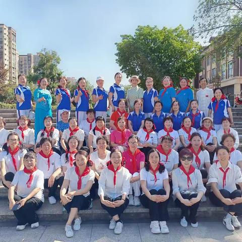 “端午”粽飘香 老顽童乐翻天 嘉陵区老体协柔健分会活动展演