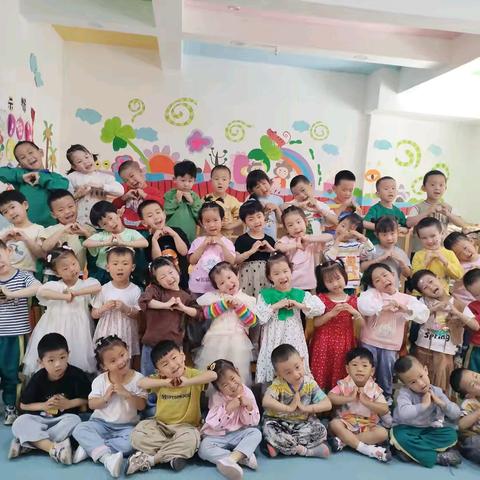 感恩遇见❤快乐成长——新华幼儿园小一班春季学期总结