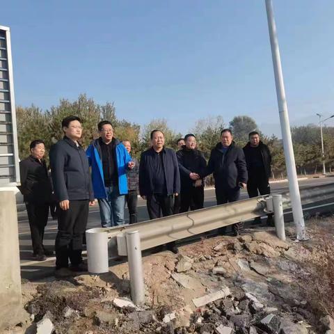 峰峰矿区区级河长、区委常委副区长李昂深入镇村巡查调研跃峰渠工作