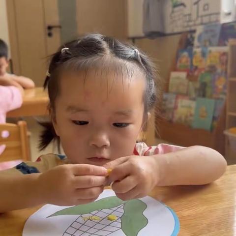 💐海亮幼儿园💐托一班💐李书冉💐小朋友个人成长美篇