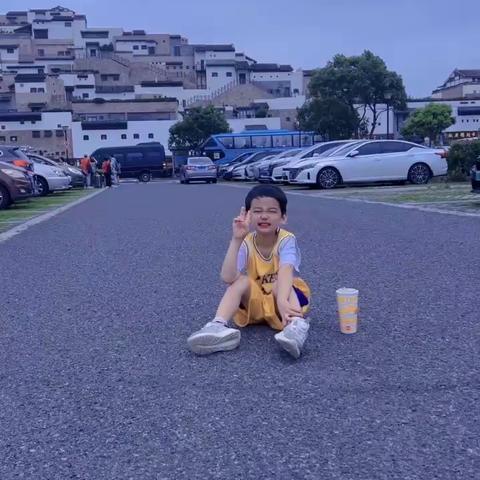 邵辰希