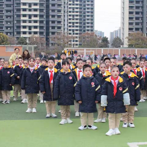 古韵今风  咏诵经典—— 南阳市实验学校第八届艺术节之二七班活动纪实