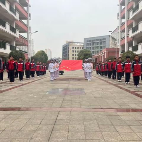 做文明学生 建和谐校园——南阳市第三十一小学三（2）中队主题升旗仪式