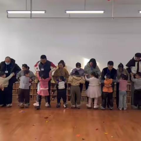 第二幼儿园安吉游戏亲子活动