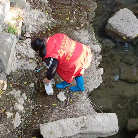 吴航街道：河道管护守一线 碧水清流显担当