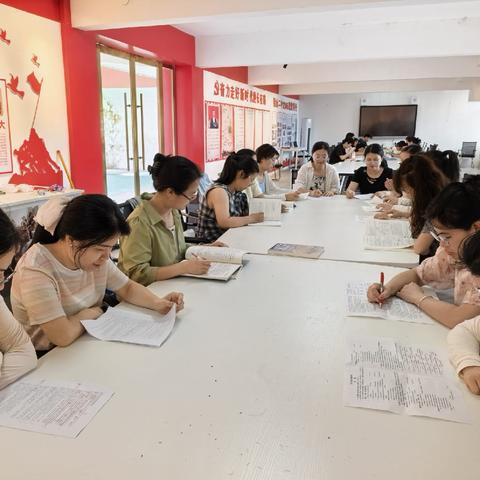 深耕教研，聚力备考——九年级英语教研活动纪实