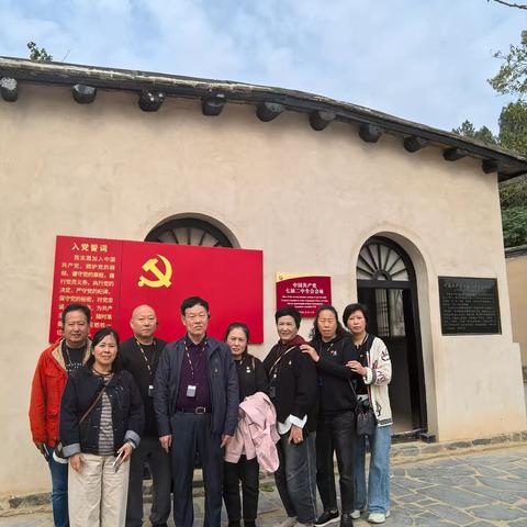参观红色基地，赓续“红色基因”推动红色文化教育-参观西柏坡、雄安