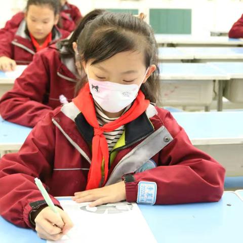 笔耕不辍，墨香满园！——四年级规范汉字书写挑战赛圆满落幕