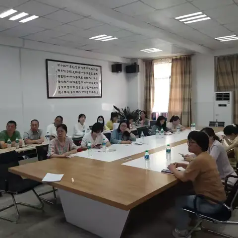 以题启思 借思育人——记章贡中学道德与法治青年教师命题、说题大赛