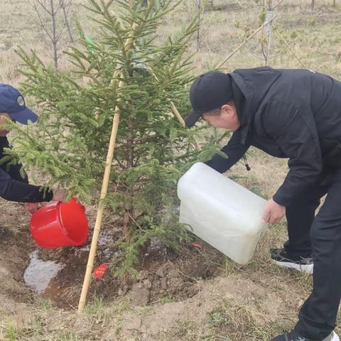 百年大计  不忘初心