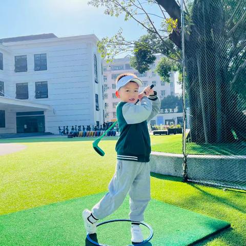 挥向梦想，推向未来