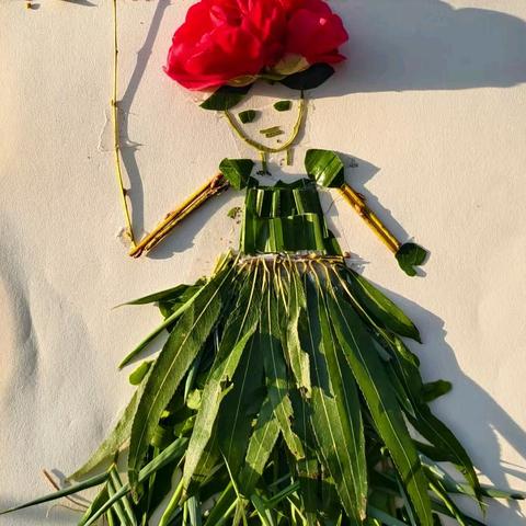 “叶”趣横生 创意无限 ——娄底一小2404班树叶画作品展