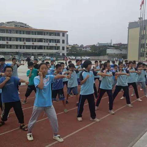 弘扬武术文化，传承中华精神 ——华竹小学武术课后服务