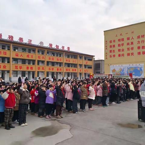 【“三抓三促”行动进行时】 学雷锋·做志愿·服务发展建新功——鸳鸯镇砚峰村幼儿园“学雷锋月”主题系列活动纪实