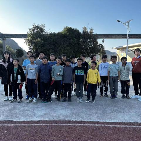 挥洒汗水，留住快乐 ——2023年秋云岩小学乡村“复兴少年宫”乒乓球组活动纪实