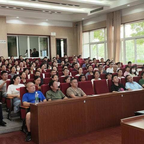 【灵美龙小·家长学校】成长新起点 乐启新征程——龙潭中心小学江畔人家分校一年级新生家校协同专题培训会