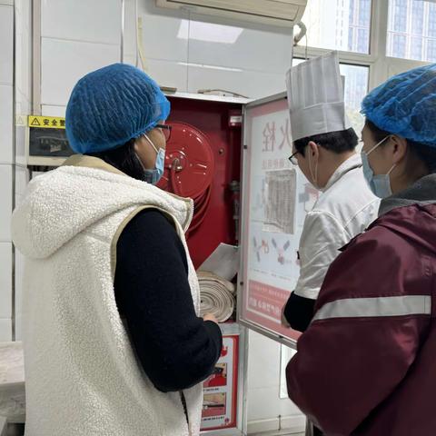 [曲江教育]食品安全牢记心，严督细导促提升--曲江一幼迎接食品安全督导检查