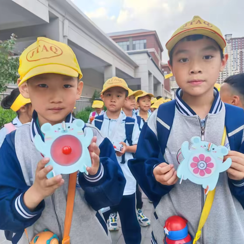 玩变科学 • 尖草坪区第五小学科技社团